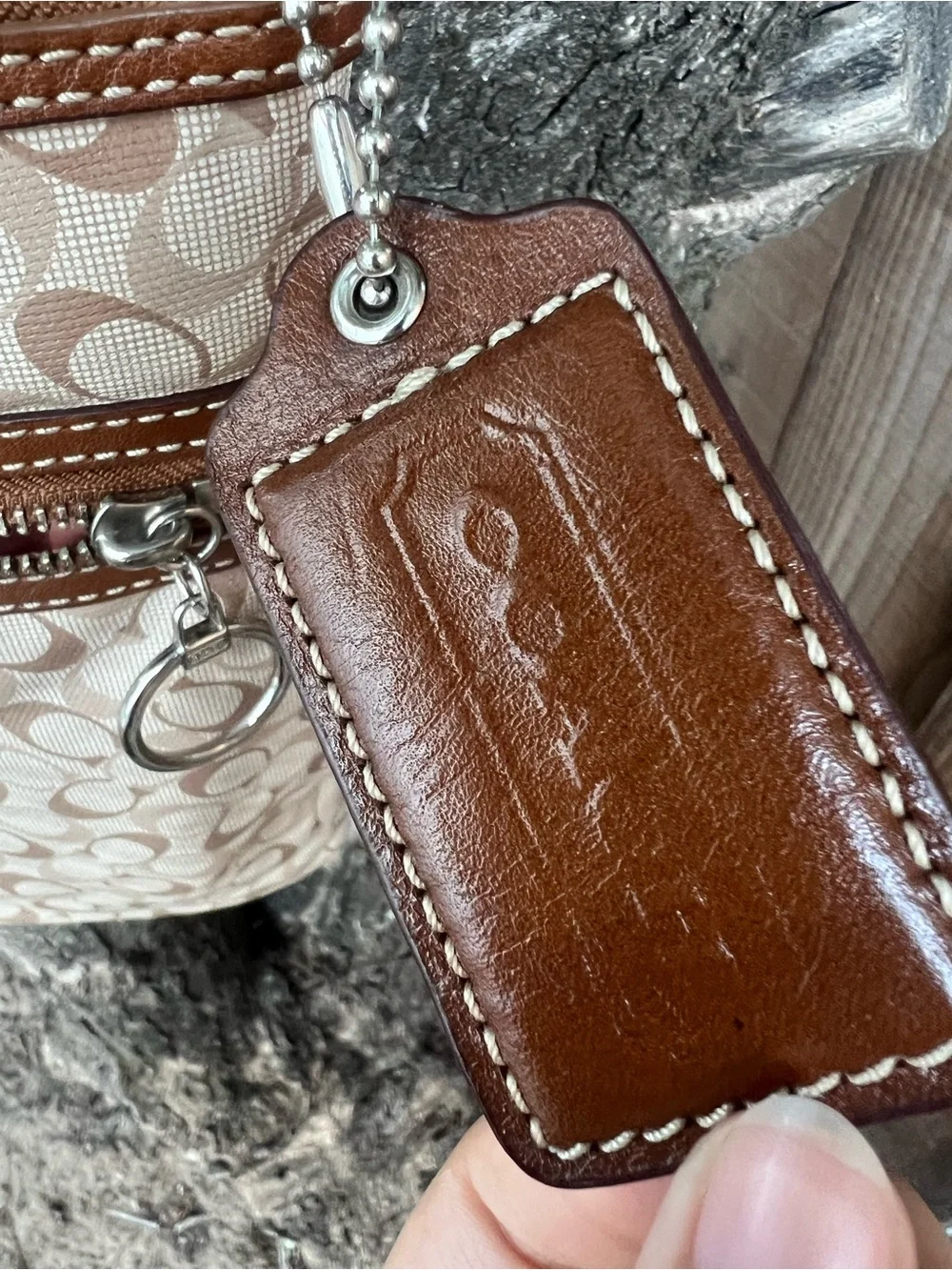 Coach light khaki